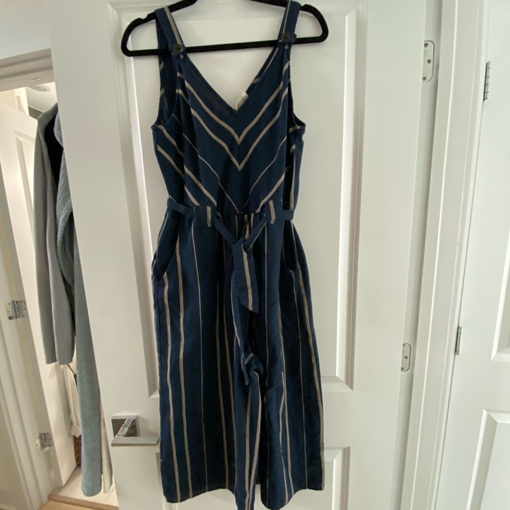 Jumpsuit/Romper